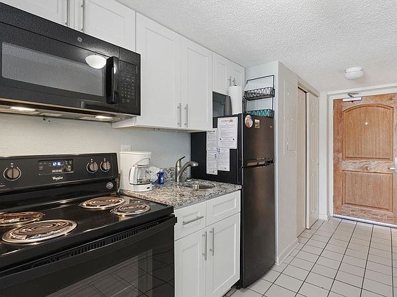 3rd image of 9550 Shore Dr. #1524