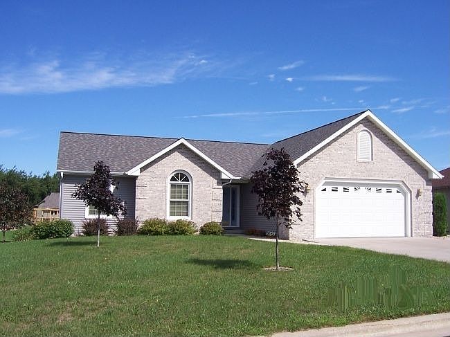 1st image of 2104 Mustang Dr