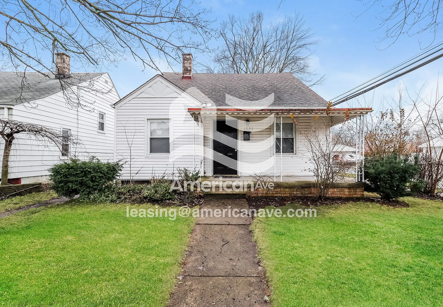 3 bed, 1.0 bath, 1036 sqft, $1,260 — Photo 1