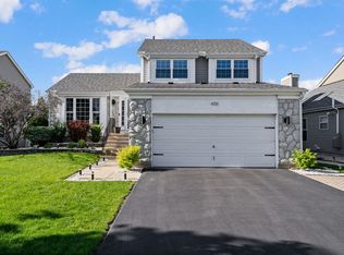 458 Monarch Ln, Bolingbrook, IL 60440