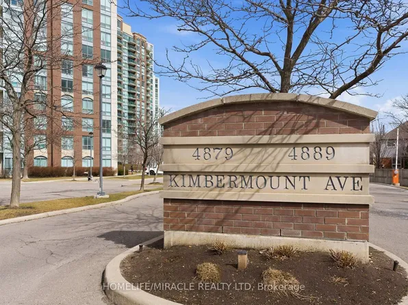 4889 Kimbermount Ave N #203, Mississauga, ON L5M 7R9