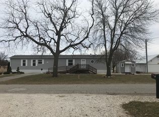 208 Grouse St, Curlew, IA 50527