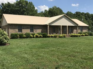 1734 Penile Hill Rd, Decherd, TN 37324