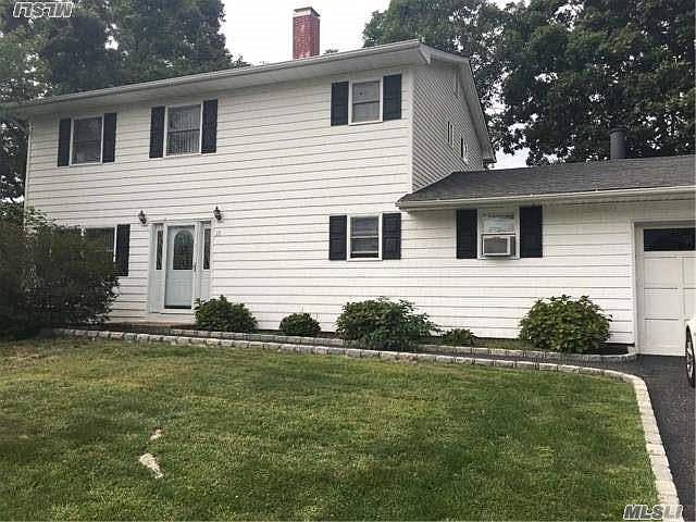1st image of 10 Hester Ln