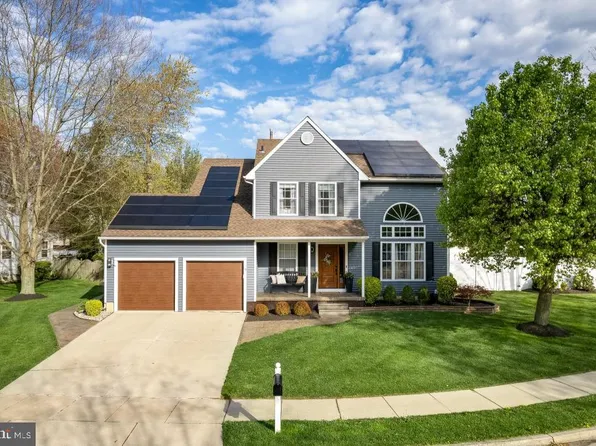 19 Birchwood Ln, Mantua, NJ 08051