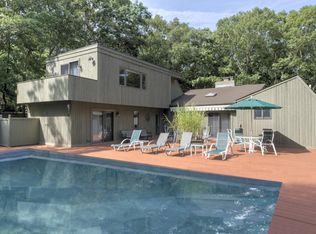 50 Bucks Path, East Hampton, NY 11937