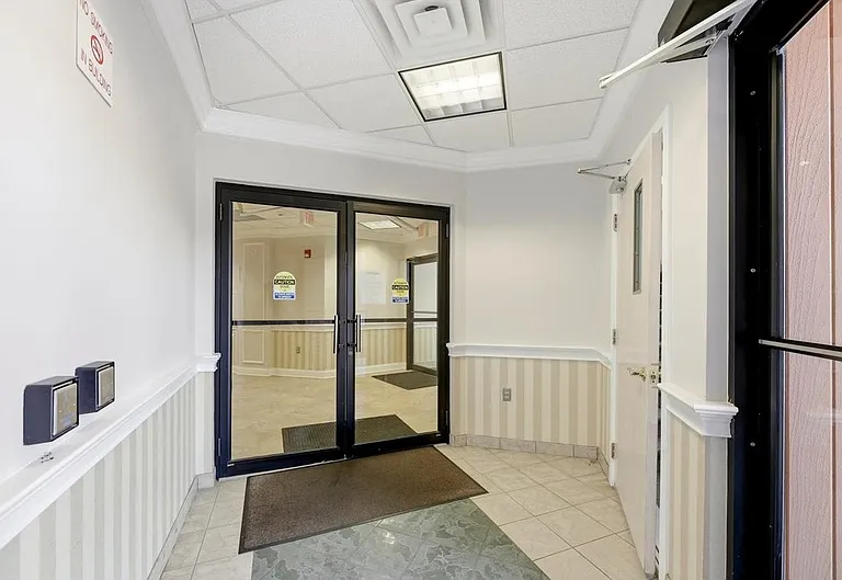 802 W Park Ave #1 — Photo 5