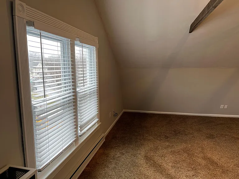 227 Roselle St #3 — Photo 4