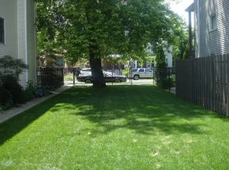 3257 N Oakley Ave Chicago, IL, 60618 - Apartments for Rent | Zillow