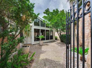 806 Fleetwood Place Dr, Houston, TX 77079