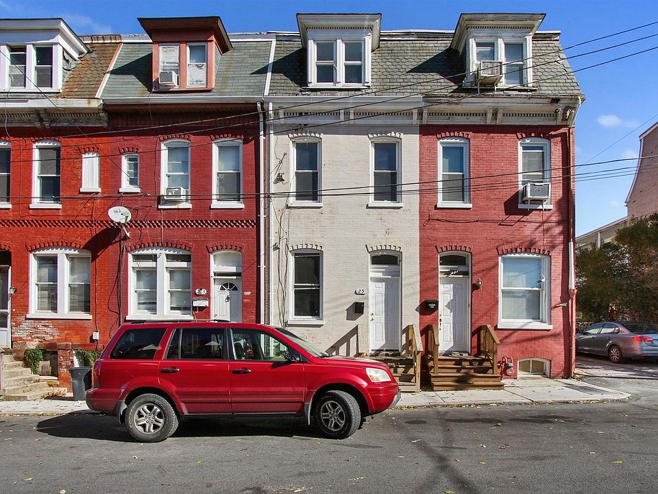 1st image of 25 Columbia Ave