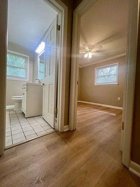 1520 Crestwood Road - 1 — Photo 3