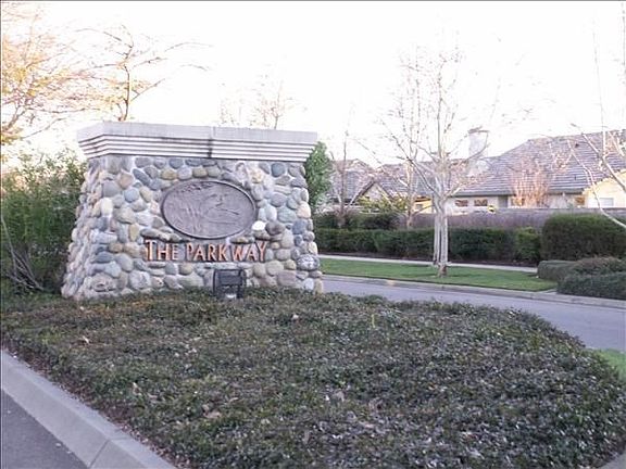 5th image of 1160 Elderberry Cir
