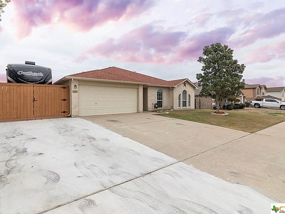 2nd image of 5809 Durango Dr