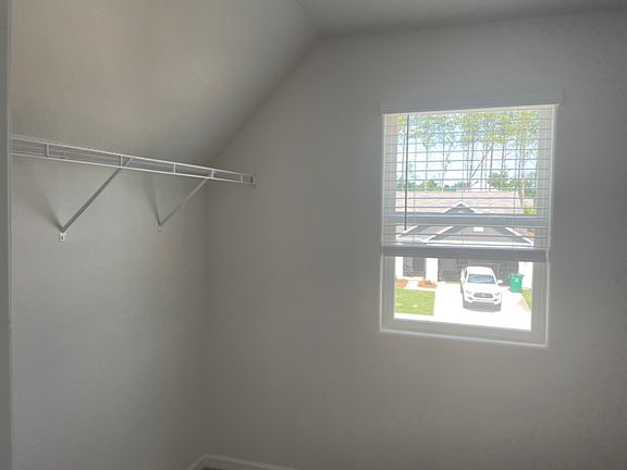 5th image of 2242 Lanza Dr