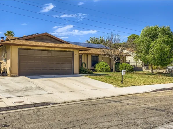 1919 Niblick Cir, Las Vegas, NV 89142