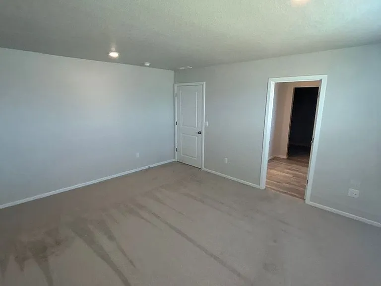 4809 Thyme Ave NE — Photo 16