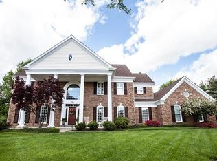 1 Sir Ryan Ct, Chesterfield, MO 63017
