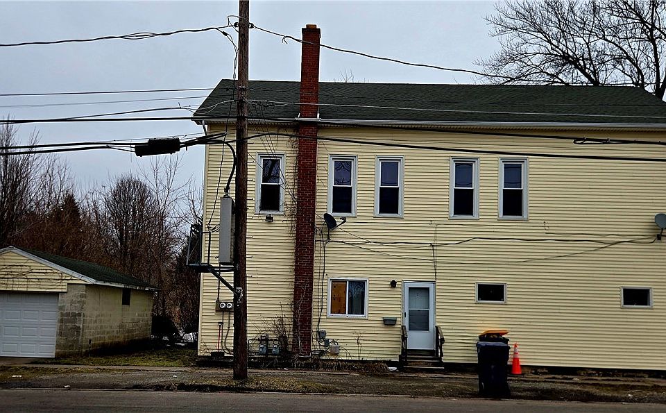 1st image of 285 Clinton St