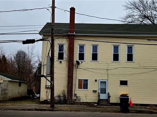 285 Clinton St, Lockport, NY 14094