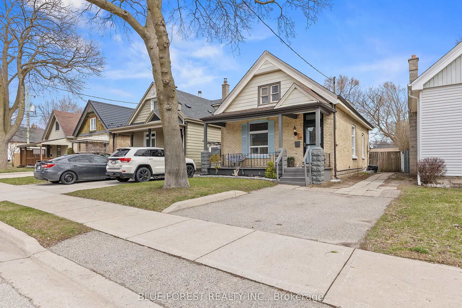 96 Dreaney Ave photo 1