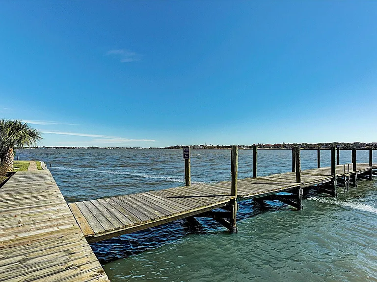 351 Lakeside Ln #201 — Photo 35