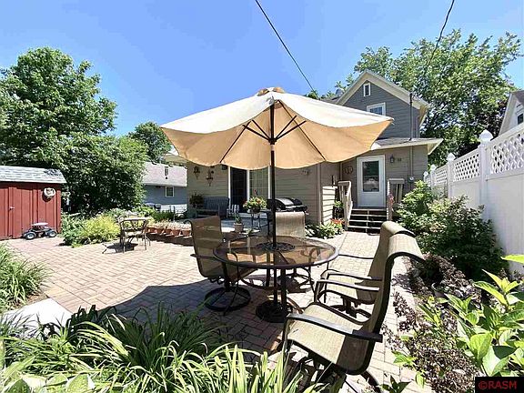 4th image of 206 Moreland Ave