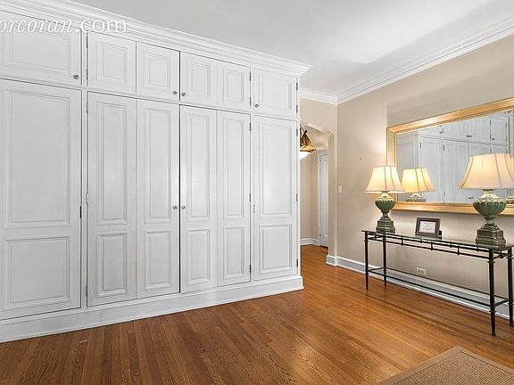 2nd image of 203 E 72nd St #3H