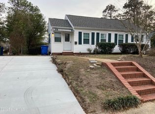 718 Morningside Dr, Wilmington, NC 28401