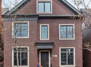 2665 N Hartland Ct, Chicago, IL 60614