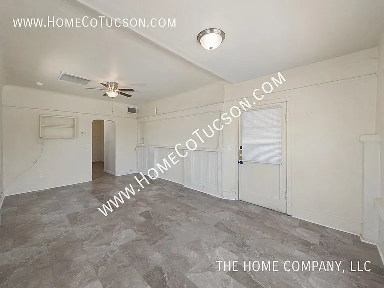 517 S Main Ave — Photo 7