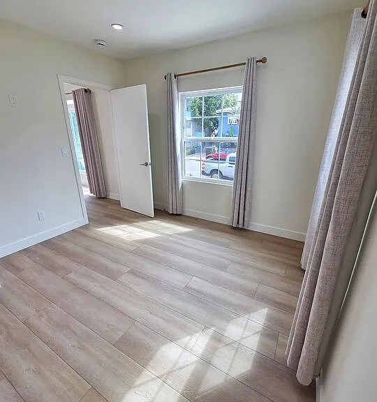 1165 Stanford St #1 — Photo 7