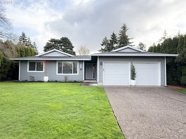 10190 SW Tarpan Dr, Beaverton, OR 97008