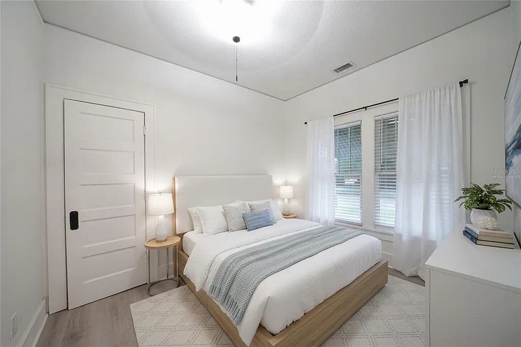 1 bed, 1.0 bath, 580 sqft, $1,950 — Photo 4