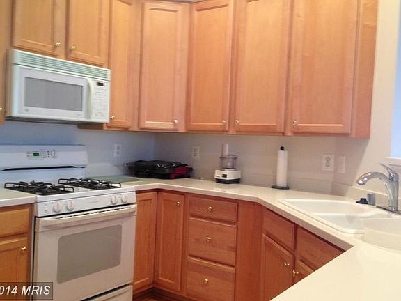 4th image of 201 High Gables Dr APT 407