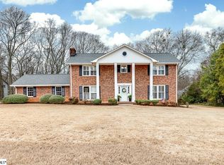 209 Springhill Dr, Simpsonville, SC 29681