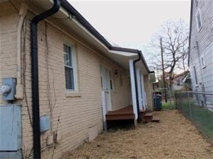 4th image of 3718 Speedway Cir