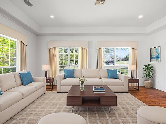 5th image of 311 Riverhill Blvd