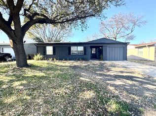 4517 Sherwood Dr, Mesquite, TX