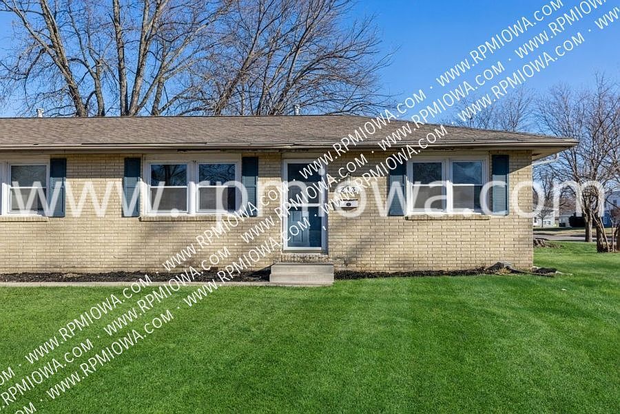 1st image of 213 NW Arlan Dr