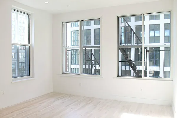 Rented by Level Group | media 24