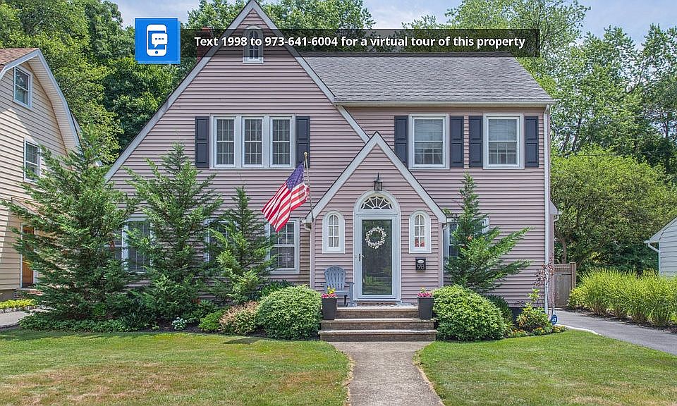 1st image of 98 Smull Ave