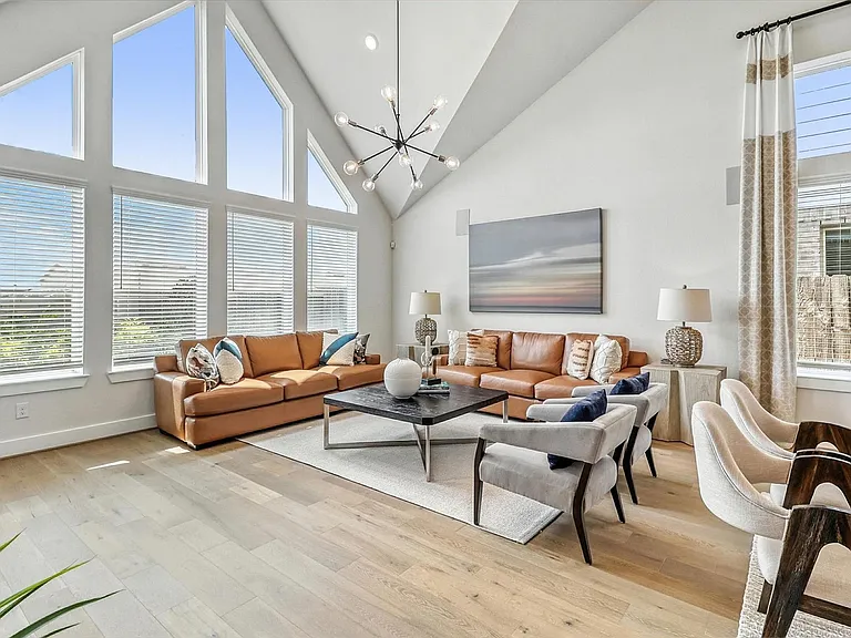 29703 Bur Creek Ln — Photo 9