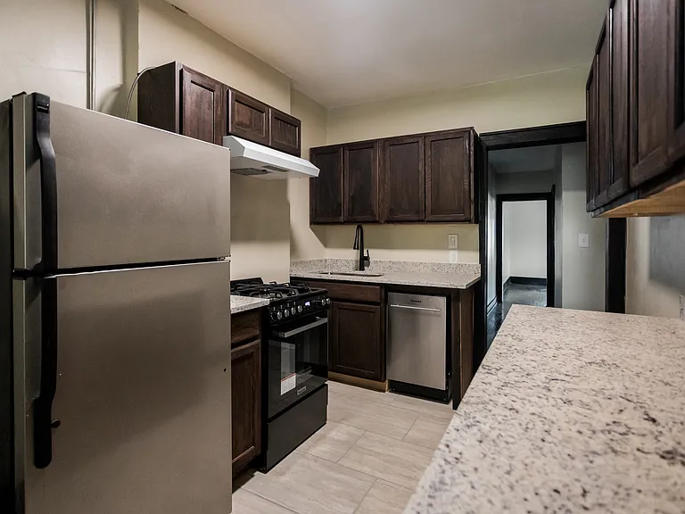 268 E Euclid St #2E — Photo 15