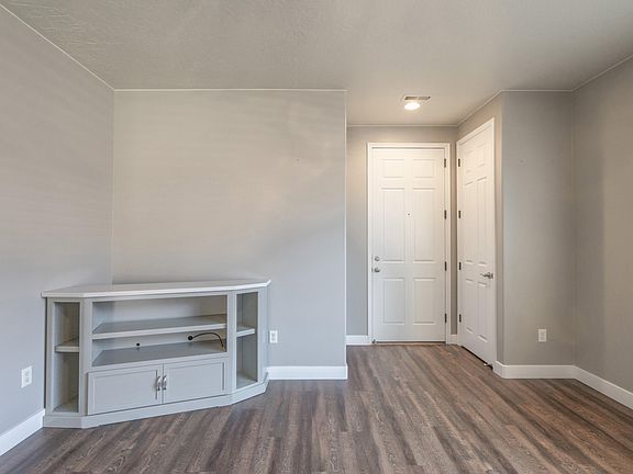 4th image of 3585 E Sweetwater Springs Dr