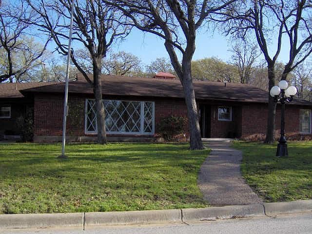 1st image of 5801 Yolanda Dr