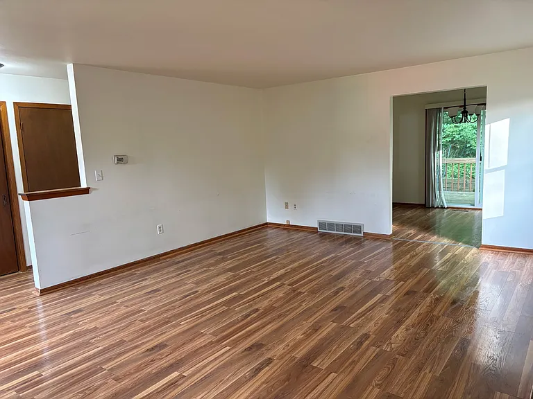 21575 Mary Lynn Dr — Photo 9