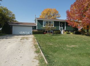309 Northshore Dr, Oskaloosa, IA 52577