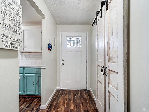 5th image of 6406 Rosebury Dr