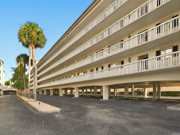 131 BLUFF VIEW DRIVE #107, BELLEAIR BLUFFS, FL 33770